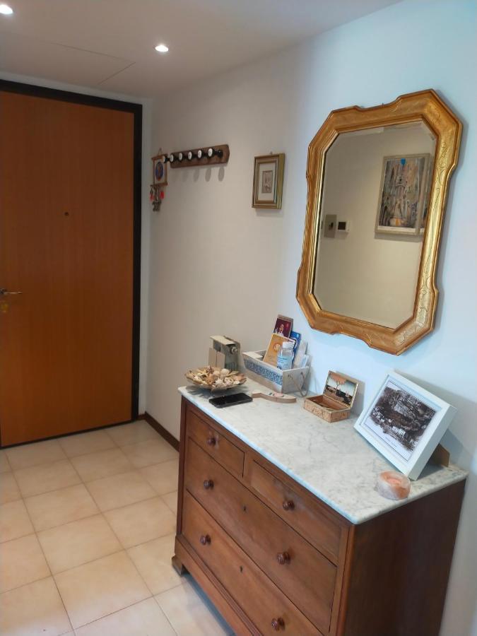 Appartamento Riviera Trilocale Wifi E Parcheggio Privato فنتيميليا المظهر الخارجي الصورة
